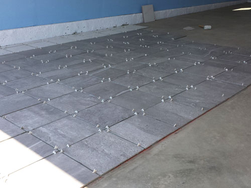 Our New White and Gray Porcelain Tile Garage Floor ... (500 x 375 Pixel)