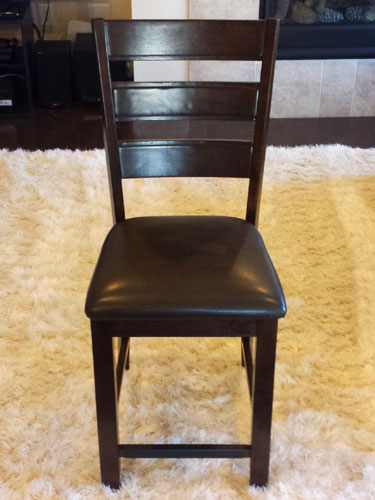 How much fabric do I need to reupholster a chair - Cheapest House on